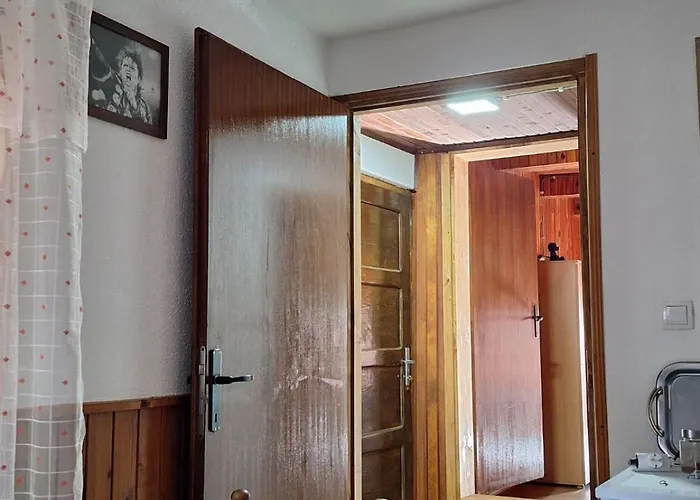 Uvac Smestaj Jovanovic * Sjenica